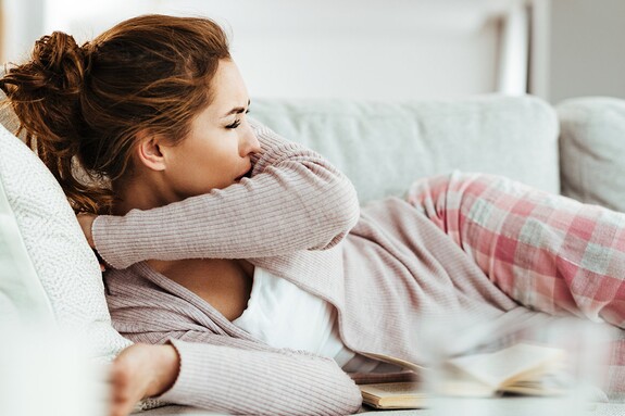 Bronchitis Ursachen Anzeichen Risiken Hilfe Gelomyrtol Forte
